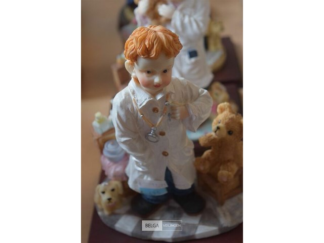 6 div retro beeldjes - afbeelding 2 van  3