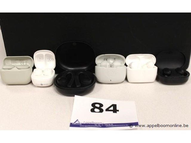 6 div wireless earphones, zonder kabels, werking niet gekend - afbeelding 1 van  3