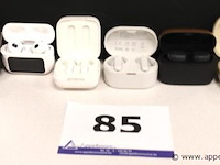 6 div wireless earphones, zonder kabels, werking niet gekend - afbeelding 1 van  3