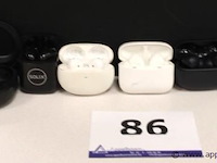 6 div wireless earphones, zonder kabels, werking niet gekend - afbeelding 1 van  3