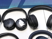 6 diverse koptelefoons - afbeelding 4 van  4