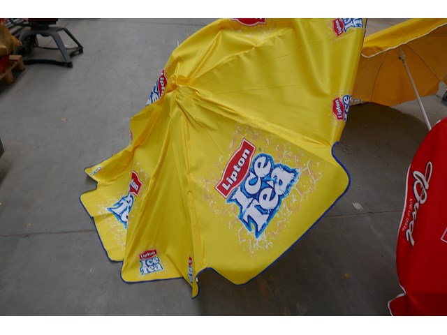 6 diverse parasols - afbeelding 4 van  5