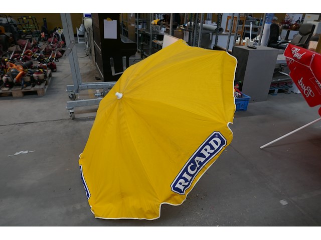 6 diverse parasols - afbeelding 5 van  5