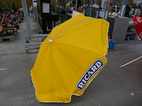6 diverse parasols - afbeelding 5 van  5
