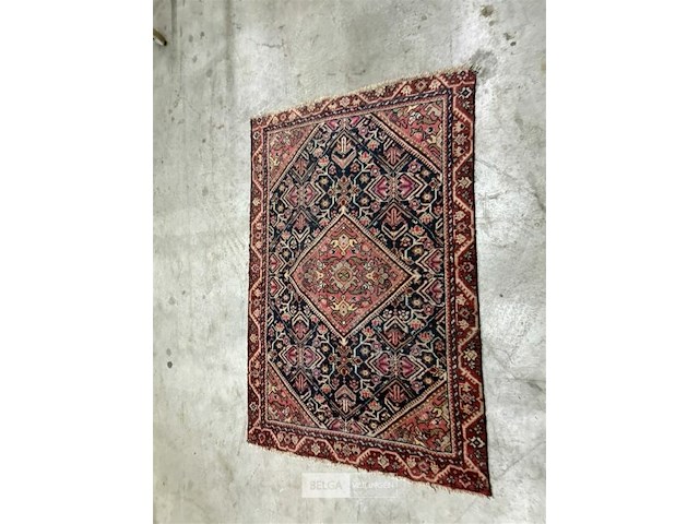 6 diverse tapijten - afbeelding 2 van  8