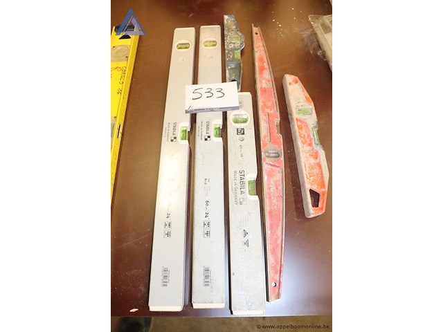 6 diverse waterpassen - afbeelding 1 van  1