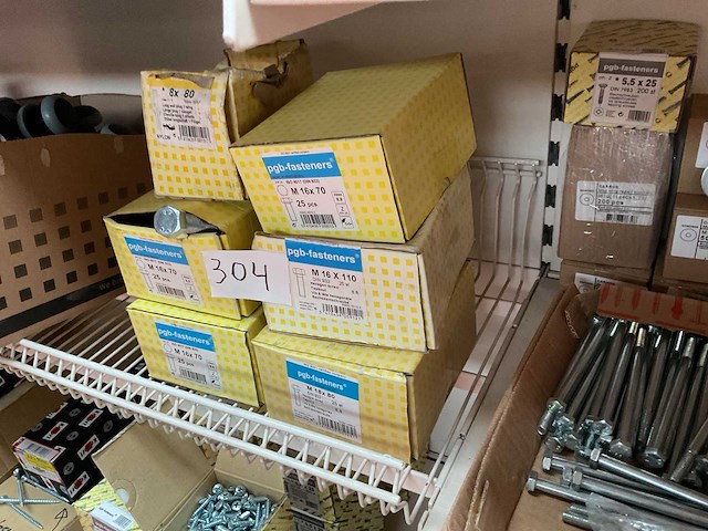 6 dozen bouten en pluggen - afbeelding 5 van  5