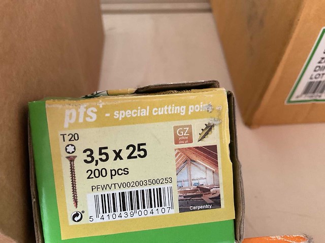6 dozen bouten; hardhoutschroeven ; binnen zeskantbouten: bevestigingsplaatjes - afbeelding 8 van  8