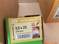 6 dozen bouten; hardhoutschroeven ; binnen zeskantbouten: bevestigingsplaatjes - afbeelding 8 van  8