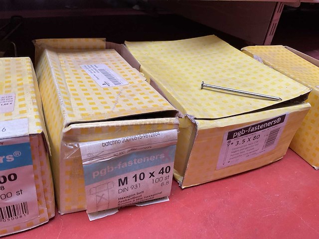 6 dozen bouten nagels - afbeelding 7 van  7