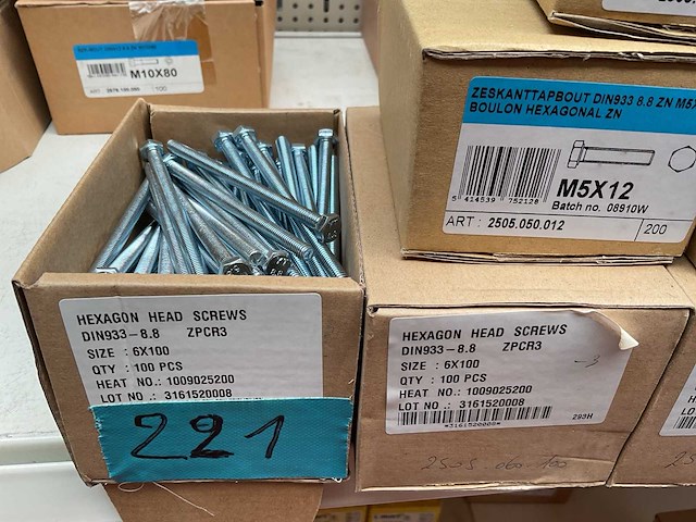 6 dozen bouten - afbeelding 2 van  4