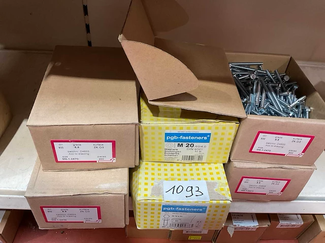 6 dozen bouten - afbeelding 1 van  5