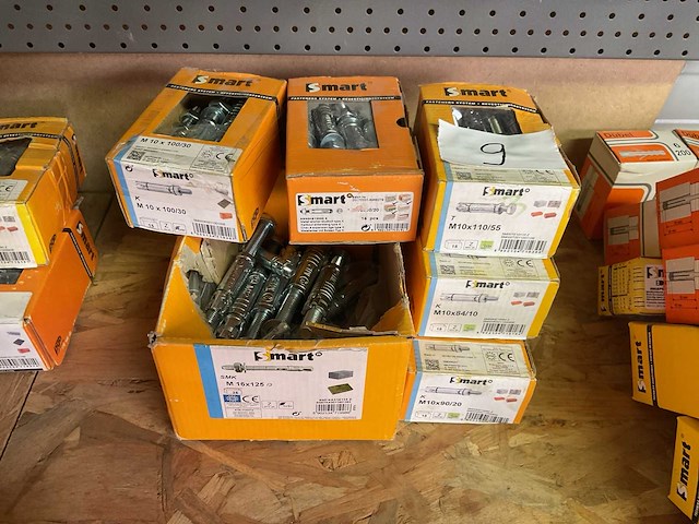 6 dozen met anker bouten - afbeelding 1 van  5