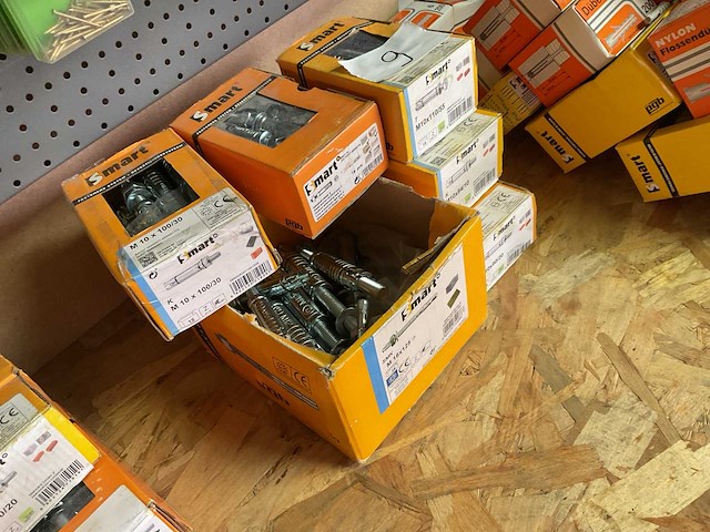 6 dozen met anker bouten - afbeelding 5 van  5