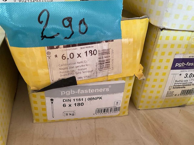 6 dozen roofingnagels; open schroefhaken - afbeelding 4 van  7