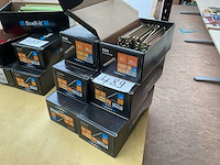 6 dozen slag hulzen en schroeven - afbeelding 1 van  6