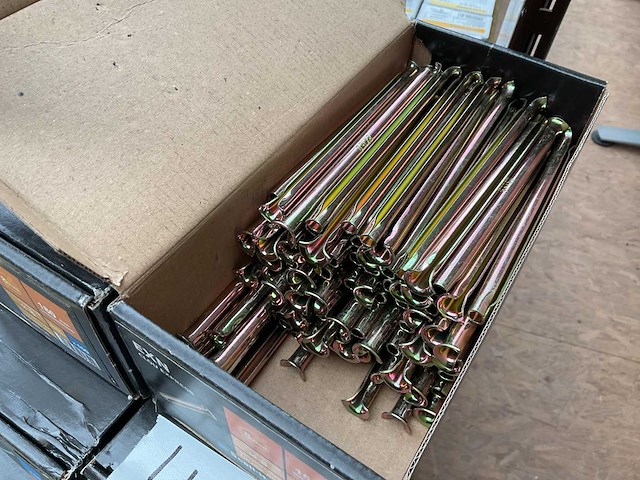 6 dozen slag hulzen en schroeven - afbeelding 3 van  6