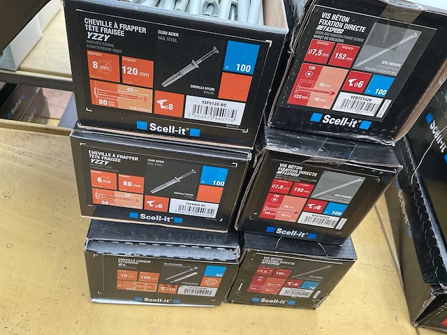 6 dozen slagpluggen en schroeven - afbeelding 3 van  5