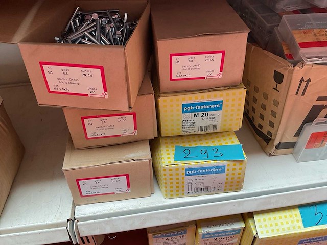 6 dozen sluitringen; houtdraadbouten - afbeelding 1 van  6