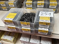 6 dozen staal nagels - afbeelding 3 van  3