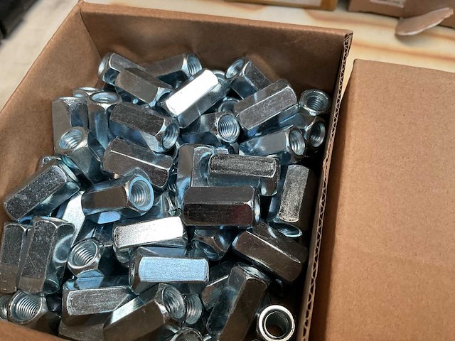 6 dozen verleng moeren - afbeelding 3 van  3