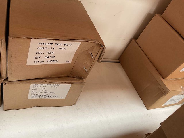 6 dozen zeskant tapbouten - afbeelding 6 van  6