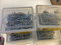 6 emmers hout schroeven met bitsen en magneet houder - afbeelding 2 van  5