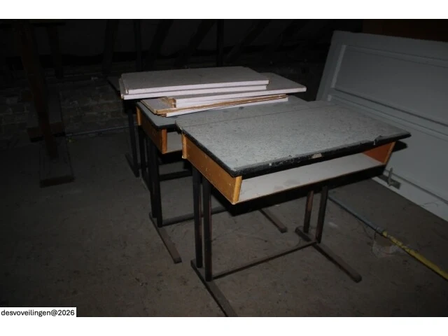 6 enkele vintage lessenaars - afbeelding 2 van  3
