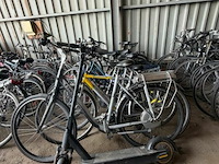 6 fietsen en step - afbeelding 1 van  6