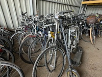 6 fietsen en step - afbeelding 3 van  6