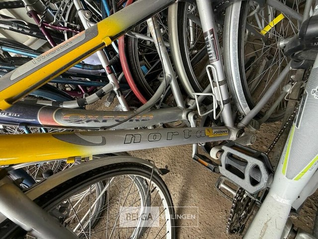 6 fietsen en step - afbeelding 4 van  6