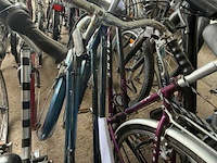 6 fietsen en step - afbeelding 6 van  6