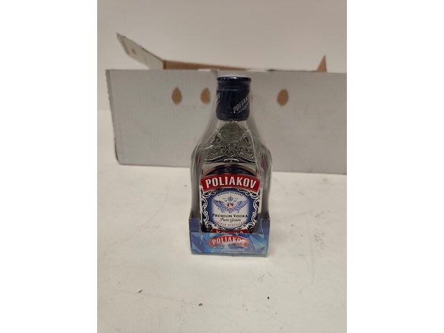 6 flesjes vodka poliakov 20cl - afbeelding 1 van  5