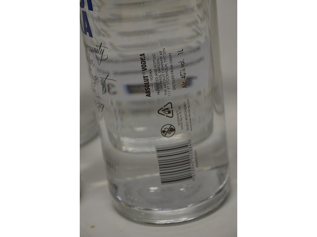 6 flessen absolut vodka 1l - afbeelding 6 van  6