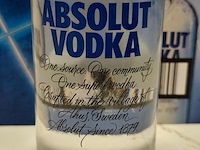 6 flessen absolut vodka 40,00% 70cl - afbeelding 2 van  6