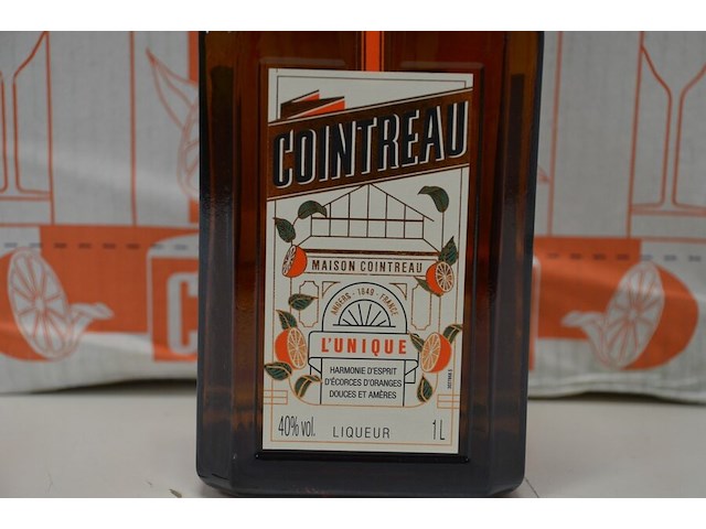6 flessen cointreau likeur 1l - afbeelding 2 van  6