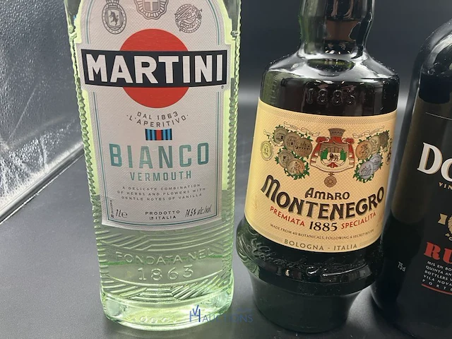 6 flessen diverse geestrijke dranken - afbeelding 2 van  4