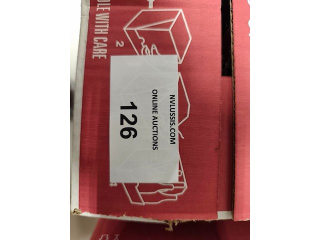 6 flessen eristoff red likeur 18,00% 70cl - afbeelding 5 van  6