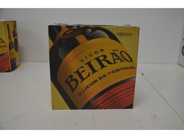 6 flessen licor beirao 70cl - afbeelding 4 van  6