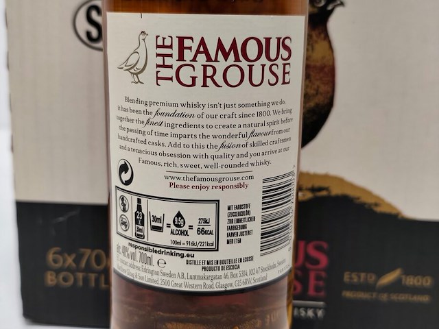 6 flessen whisky the famous grouse 40,00% 70cl - afbeelding 6 van  6