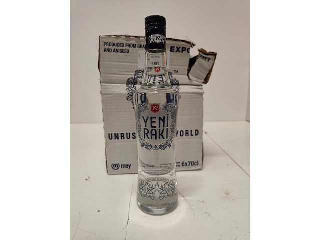 6 flessen yeni raki 45,00% 70cl - afbeelding 1 van  6