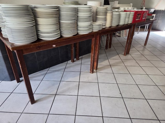 6 formica houten tafels - afbeelding 2 van  5