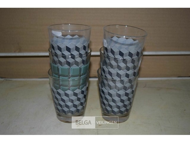 6 glazen - afbeelding 1 van  1