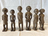 6 handgesneden popjes - afbeelding 2 van  3