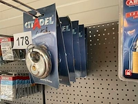 6 hangsloten - afbeelding 3 van  3