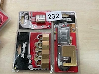 6 hangsloten