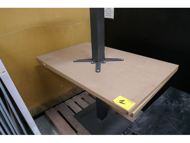 6 horecatafels op zwartmetalen voet - afbeelding 5 van  6