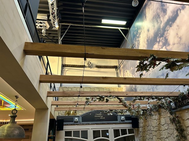 6 houten balken - afbeelding 1 van  3