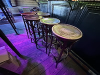 6 houten krukken - afbeelding 1 van  2