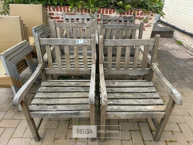 ± 6 houten tuinstoelen - afbeelding 2 van  3